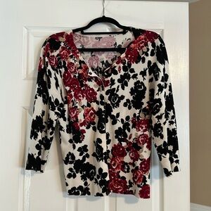 Lightweight cardigan in beautiful rich colors